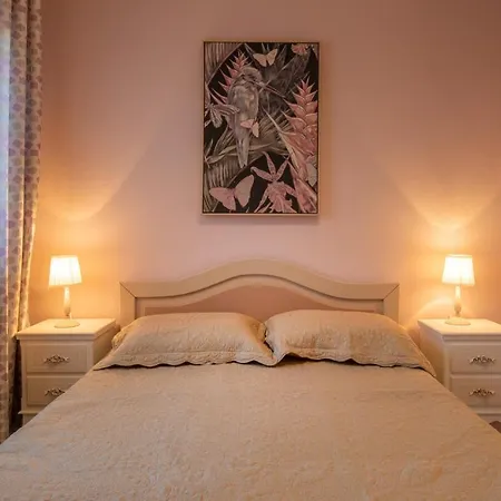 Family House Nikos 아파트