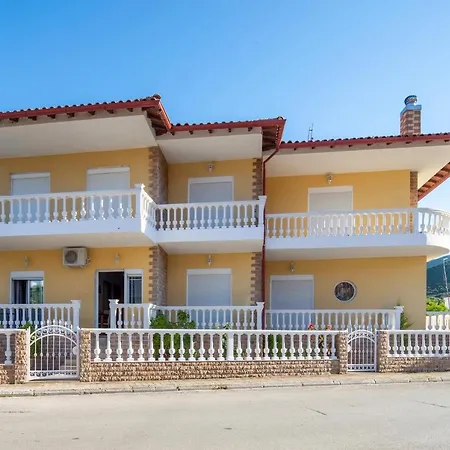 Family House Nikos Lejlighed