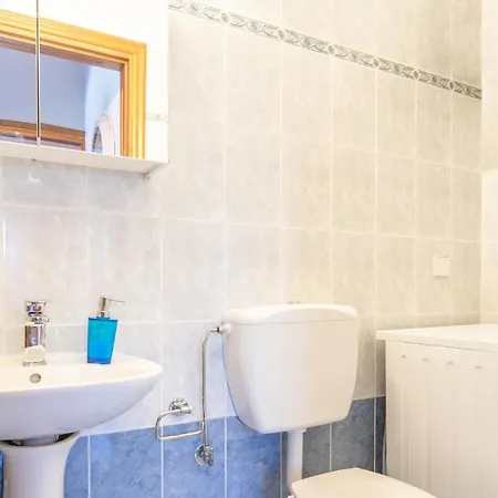 Apartment Family House Nikos