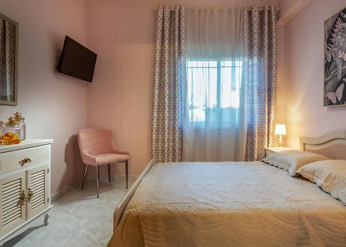 Family House Nikos